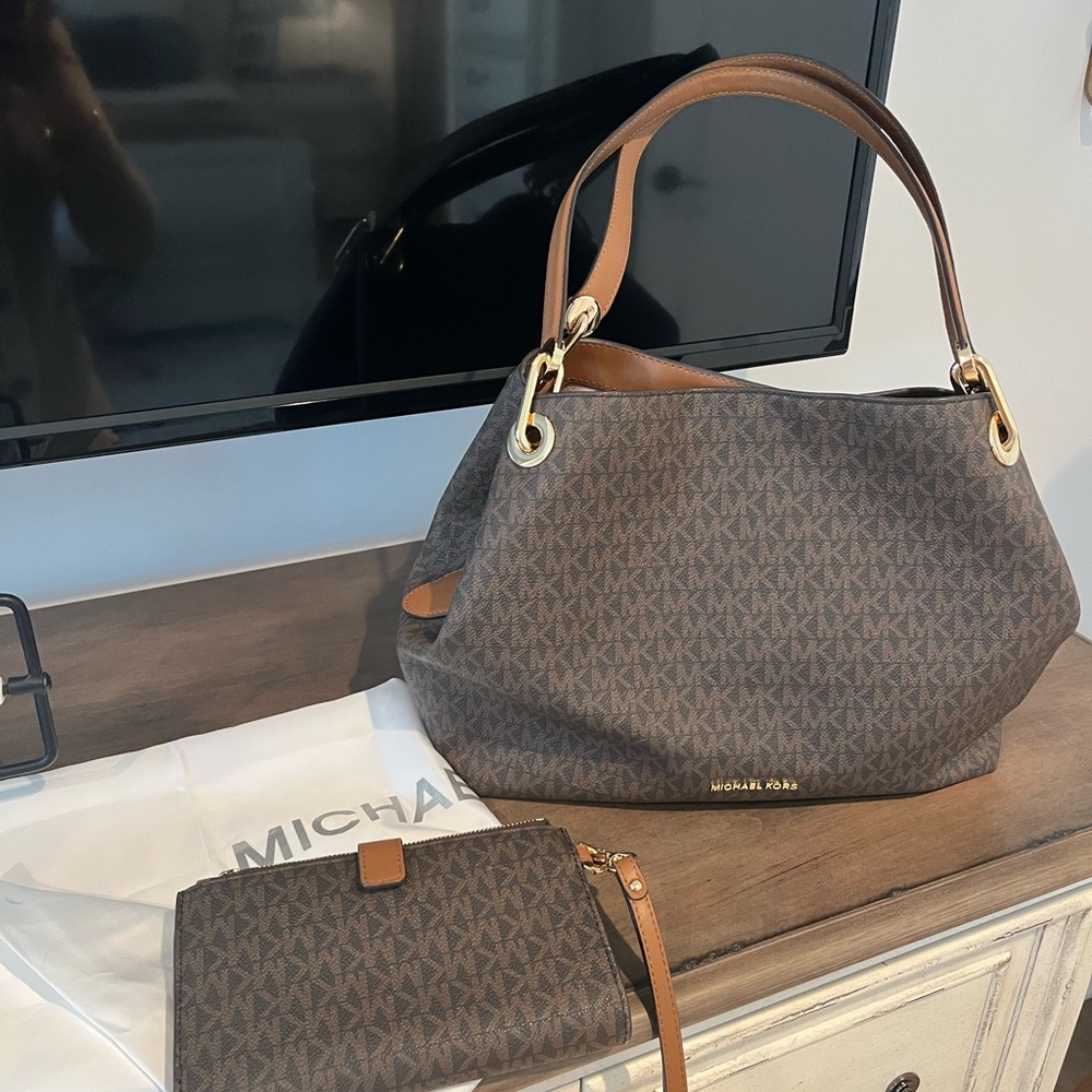 Michel kores  purse